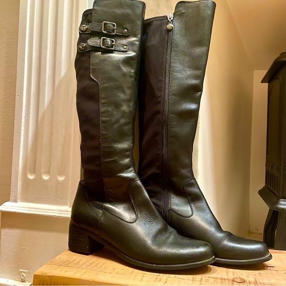 Tahari Leather Riding Boots Size 6.5 - Picture 1 of 7